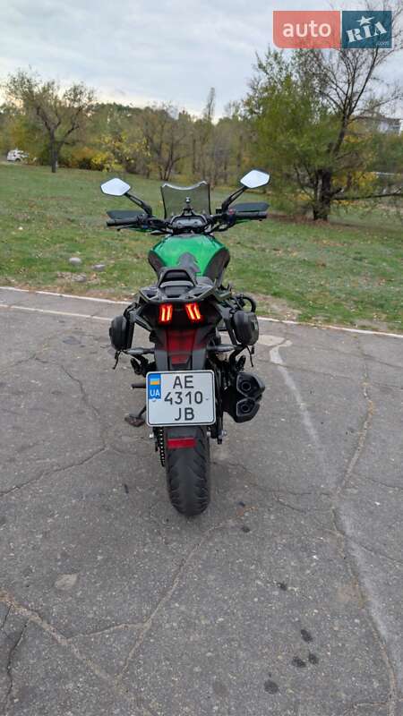 Мотоцикл Без обтекателей (Naked bike) Bajaj Dominar D400 2024 в Днепре