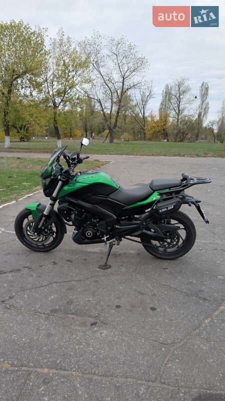 Мотоцикл Без обтекателей (Naked bike) Bajaj Dominar D400 2024 в Днепре