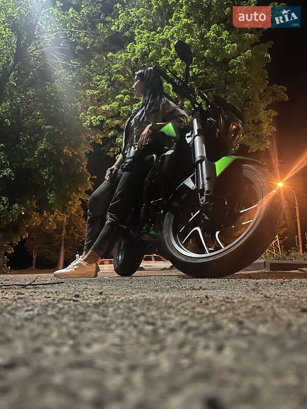 Мотоцикл Без обтікачів (Naked bike) Bajaj Dominar D400 2020 в Харкові