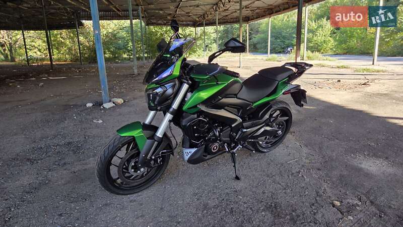 Мотоцикл Спорт-туризм Bajaj Dominar D400 2024 в Харкові