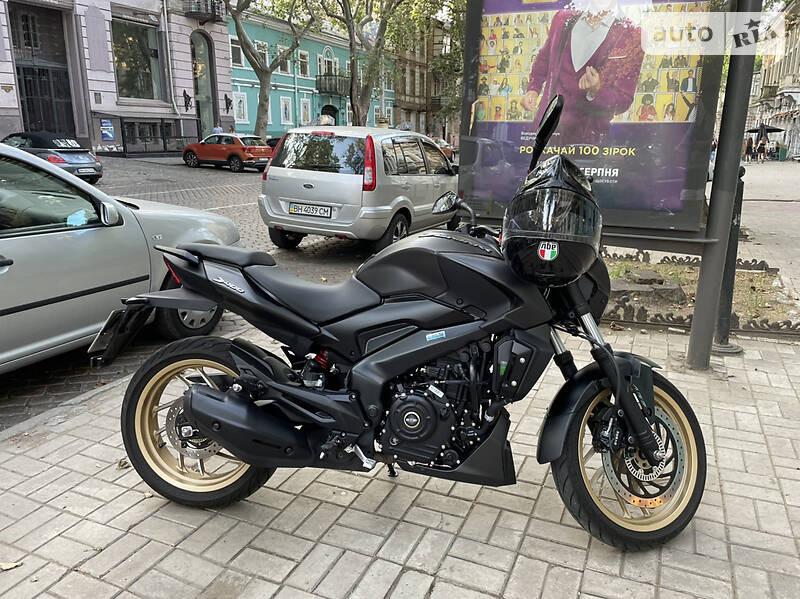 Мотоцикл Классік Bajaj Dominar 2018 в Одесі