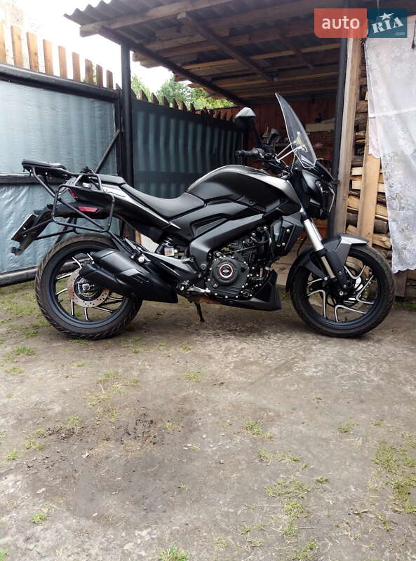 Мотоцикл Классік Bajaj Dominar 2021 в Львові