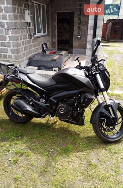 Мотоцикл Классік Bajaj Dominar 2021 в Львові