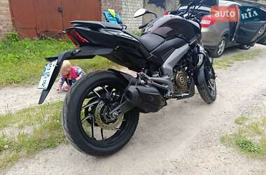 Мотоцикл Круизер Bajaj Dominar 2017 в 