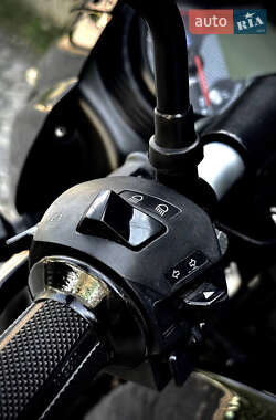 Мотоцикл Классік Bajaj Pulsar 180 2020 в 