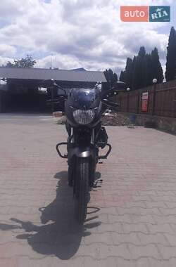 Грузовые мотороллеры, мотоциклы, скутеры, мопеды Bajaj Pulsar 180 2022 в 