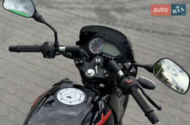 Мотоцикл Багатоцільовий (All-round) Bajaj Pulsar 180 2023 в 