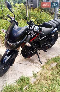 Мотоцикл Многоцелевой (All-round) Bajaj Pulsar 180 2023 в Кременчуге