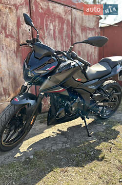 Мотоцикл Без обтекателей (Naked bike) Bajaj Pulsar N250 2024 в 