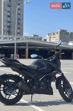 Мотоцикл Классік Bajaj Pulsar N250 2024 в 