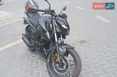 Мотоцикл Без обтекателей (Naked bike) Bajaj Pulsar N250 2024 в 