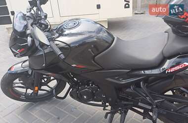Мотоцикл Без обтекателей (Naked bike) Bajaj Pulsar N250 2024 в 