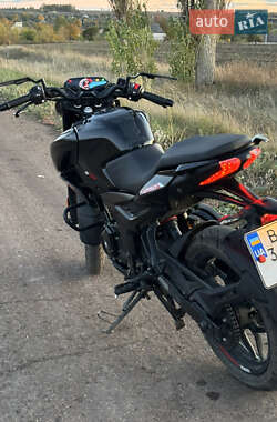 Спортбайк Bajaj Pulsar N250 2024 в Малой Виске