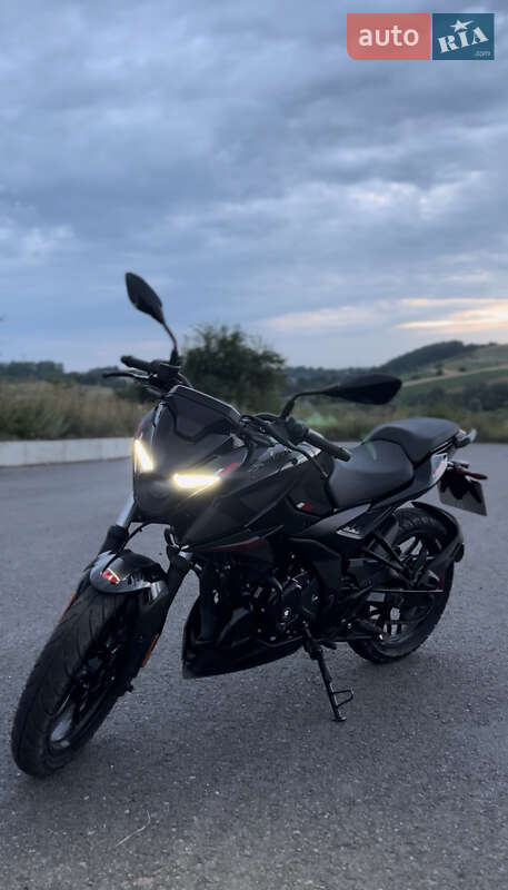 Мотоцикл Классик Bajaj Pulsar N250 2024 в Тернополе фото 2 Мотоцикл Классик Bajaj Pulsar N250 2024 в Тернополе