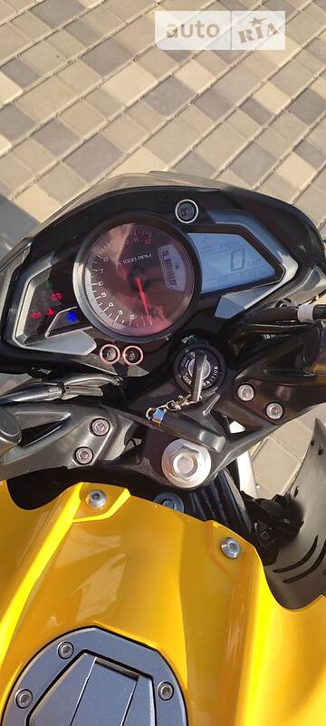 Bajaj Pulsar NS200