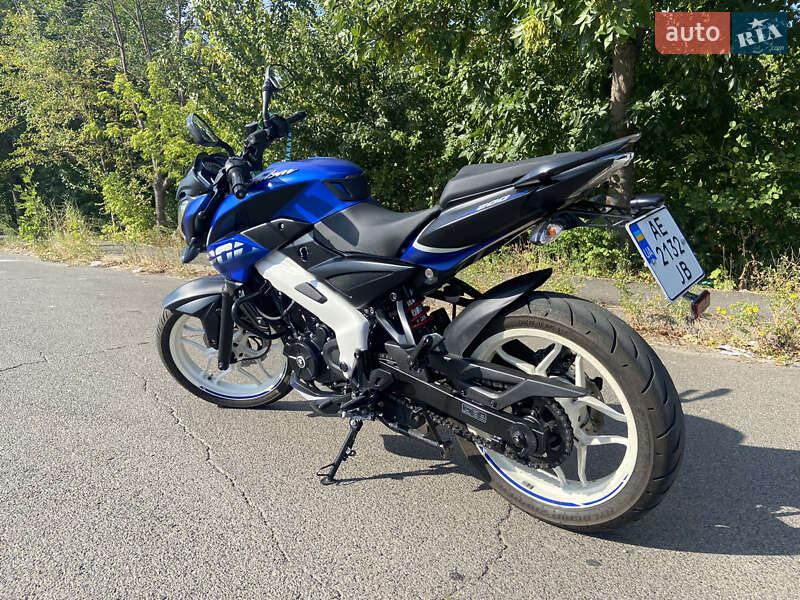 Мотоцикл Без обтікачів (Naked bike) Bajaj Pulsar NS200 2021 в Кривому Розі фото 6 Мотоцикл Без обтікачів (Naked bike) Bajaj Pulsar NS200 2021 в Кривому Розі