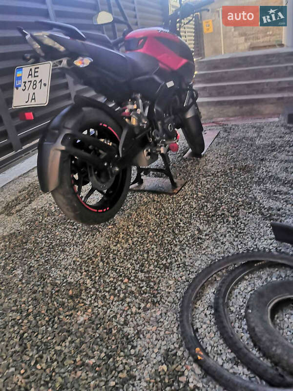 Мотоцикл Классік Bajaj Pulsar NS200 2019 в Дніпрі