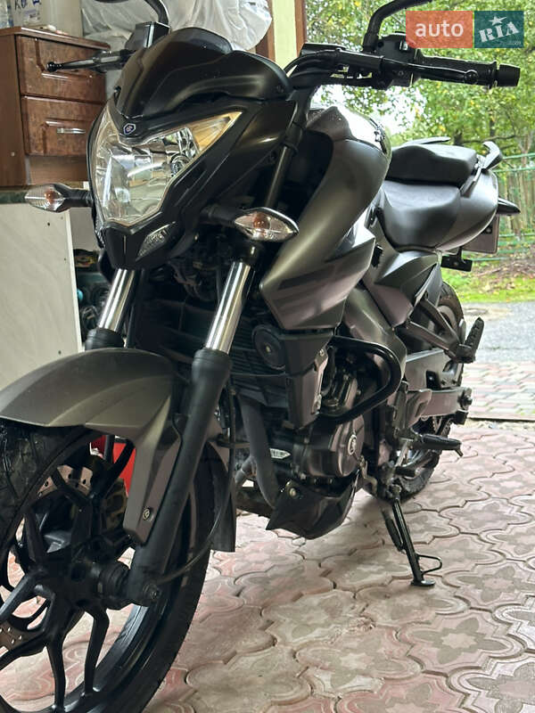 Мотоцикл Супермото (Motard) Bajaj Pulsar NS200 2019 в Підволочиську