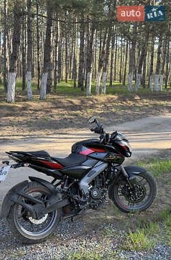 Мотоцикл Без обтекателей (Naked bike) Bajaj Pulsar NS200 2024 в 