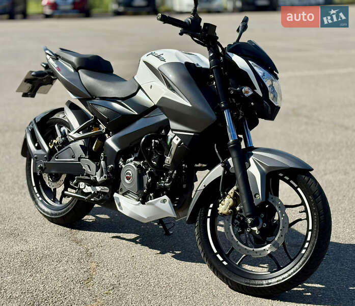Мотоцикл Без обтекателей (Naked bike) Bajaj Pulsar NS200 2019 в 