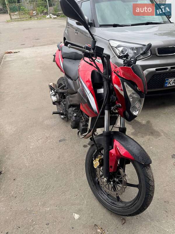 Bajaj Pulsar NS200 2020