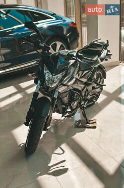 Спортбайк Bajaj Pulsar NS200 2022 в 