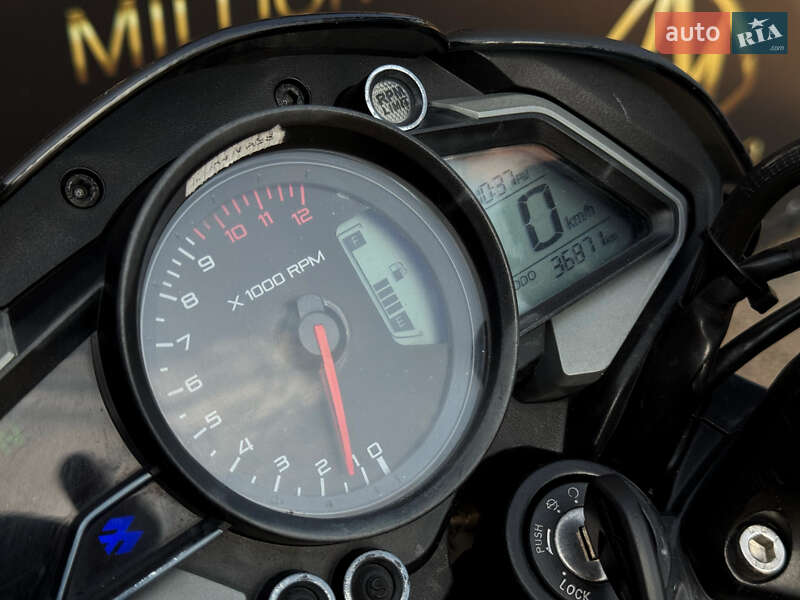 Мотоцикл Туризм Bajaj Pulsar NS200 2019 в Киеве фото 10 Мотоцикл Туризм Bajaj Pulsar NS200 2019 в Киеве