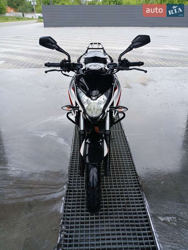 Мотоцикл Многоцелевой (All-round) Bajaj Pulsar NS200 2017 в Синяве фото 2 Мотоцикл Многоцелевой (All-round) Bajaj Pulsar NS200 2017 в Синяве