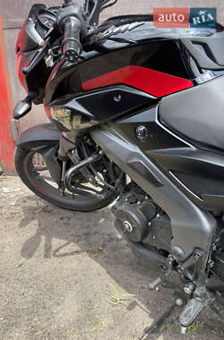 Мотоцикл Без обтекателей (Naked bike) Bajaj Pulsar NS200 2024 в 