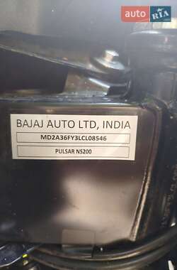 Мотоцикл Без обтекателей (Naked bike) Bajaj Pulsar NS200 2020 в 