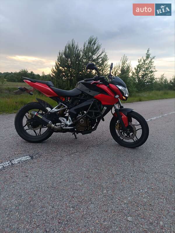 Мотоцикл Без обтекателей (Naked bike) Bajaj Pulsar NS200 2016 в Житомире