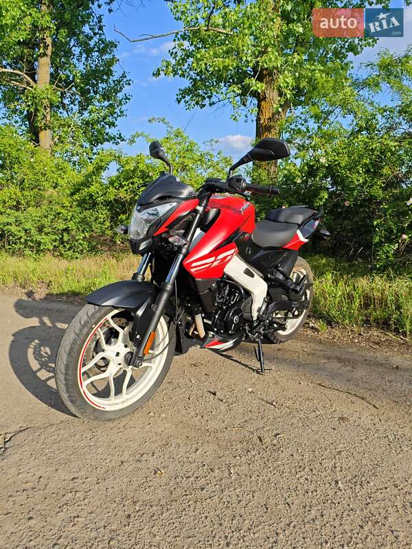 Мотоцикл Без обтекателей (Naked bike) Bajaj Pulsar NS200 2021 в Южноукраинске