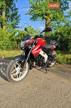 Мотоцикл Без обтекателей (Naked bike) Bajaj Pulsar NS200 2021 в 