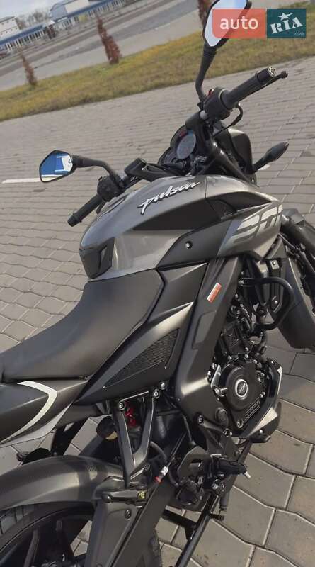 Мотоцикл Без обтекателей (Naked bike) Bajaj Pulsar NS200 2023 в Одессе