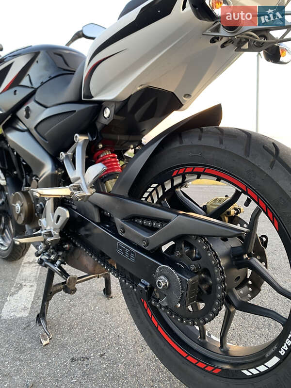 Мотоцикл Без обтікачів (Naked bike) Bajaj Pulsar NS200 2016 в Немішаєве