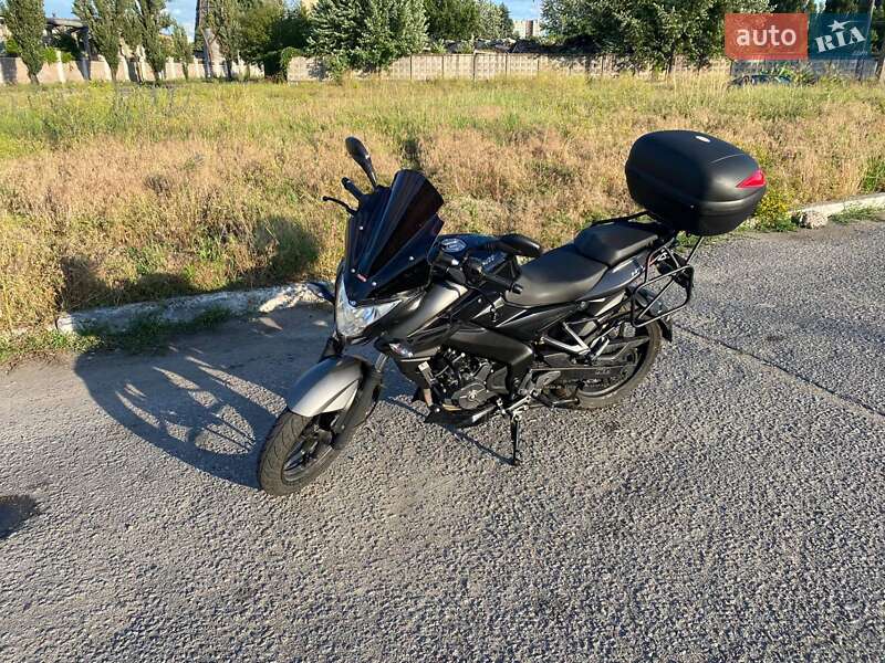 Мотоцикл Спорт-туризм Bajaj Pulsar NS200 2019 в 