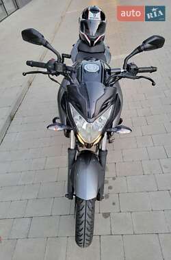 Мотоцикл Без обтекателей (Naked bike) Bajaj Pulsar NS200 2018 в 