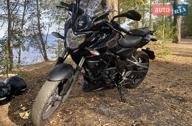 Мотоцикл Многоцелевой (All-round) Bajaj Pulsar NS200 2017 в 