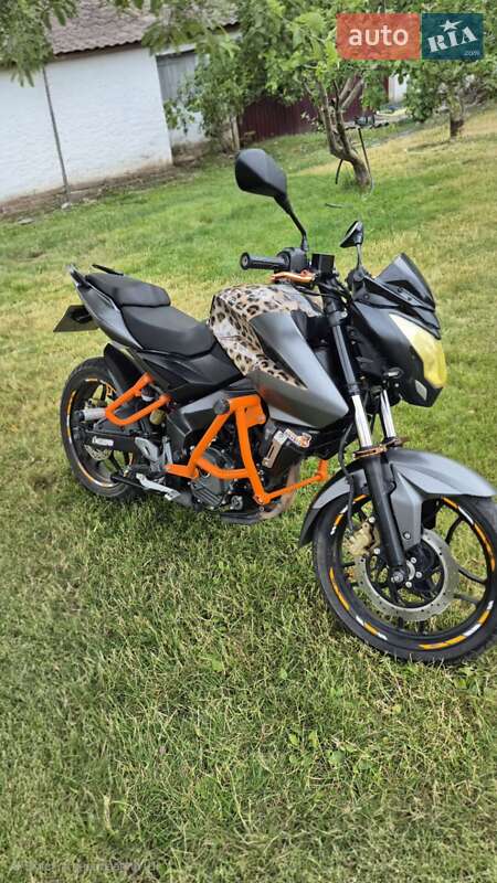 Мотоцикл Кастом Bajaj Pulsar NS200 2019 в Александрие фото 4 Мотоцикл Кастом Bajaj Pulsar NS200 2019 в Александрие