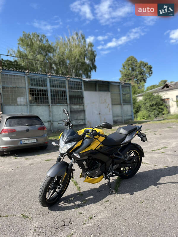 Bajaj Pulsar NS200 2019