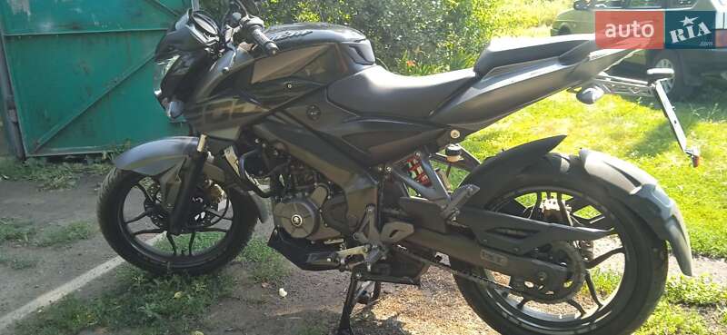 Bajaj Pulsar NS200 2018