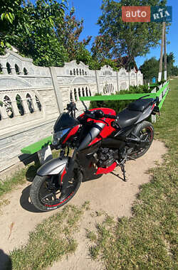 Спортбайк Bajaj Pulsar NS200 2017 в 