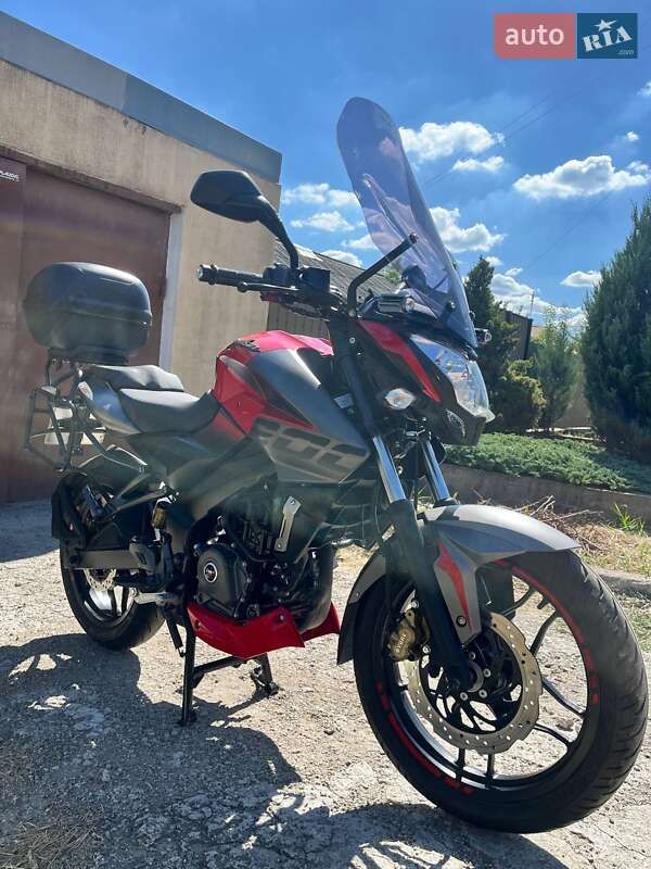Bajaj Pulsar NS200 2020