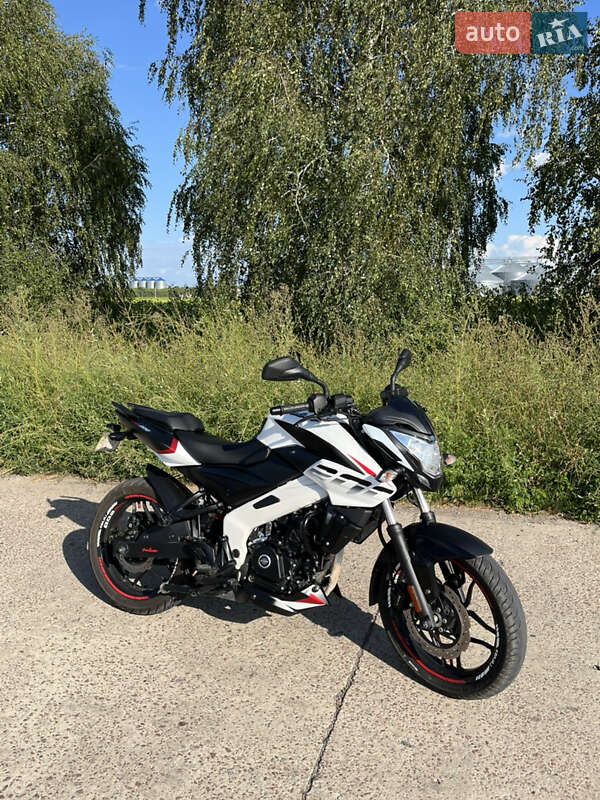 Мотоцикл Без обтікачів (Naked bike) Bajaj Pulsar NS200 2023 в Сумах