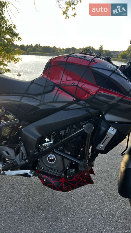 Спортбайк Bajaj Pulsar NS200 2021 в Прилуках