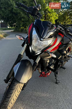 Спортбайк Bajaj Pulsar NS200 2021 в 