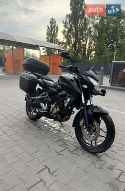 Мотоцикл Классик Bajaj Pulsar NS200 2013 в 