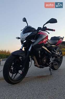 Мотоцикл Без обтекателей (Naked bike) Bajaj Pulsar NS200 2017 в 