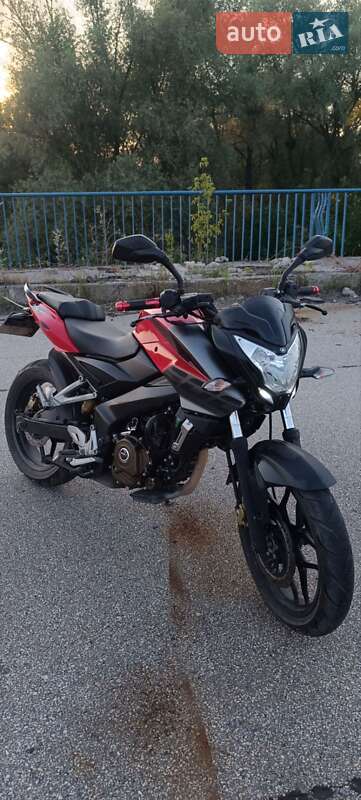 Мотоцикл Без обтекателей (Naked bike) Bajaj Pulsar NS200 2017 в Изюме