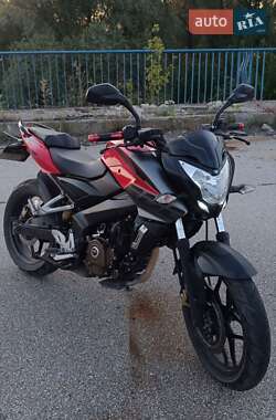 Мотоцикл Без обтекателей (Naked bike) Bajaj Pulsar NS200 2017 в 